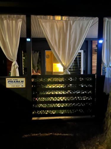 Afbeelding uit fotogalerij van MobilHomeCharly in Privlaka