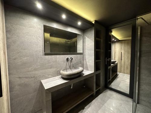 Momentum Apartment