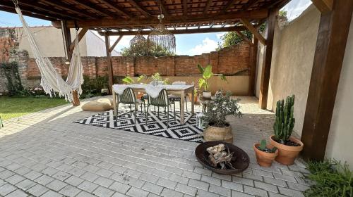 La Casita Nazaré with Private Pool & Forest Retreat