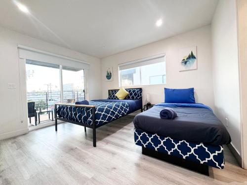 Katil atau katil-katil dalam bilik di Stylish 3 BR/3BR family house