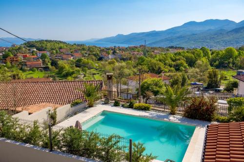 Gallery image of SROK luxury apartment with pool in Kastav