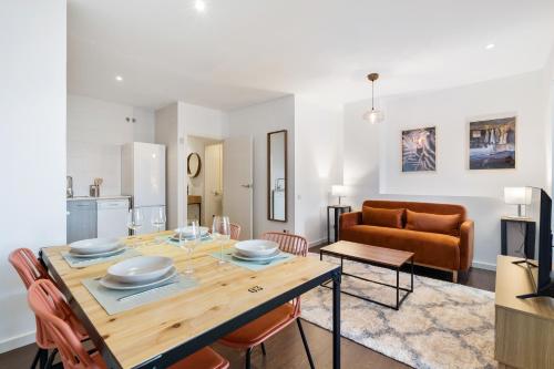 Enrique Granados Apartment
