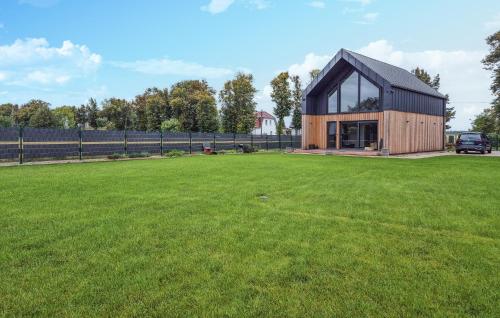 Amazing Home In Nowe Warpno With Sauna