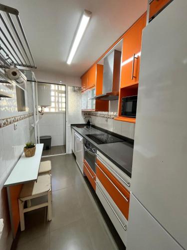 Great 3BR apartment next to Malaga Oldtown AC-FREE PARKING