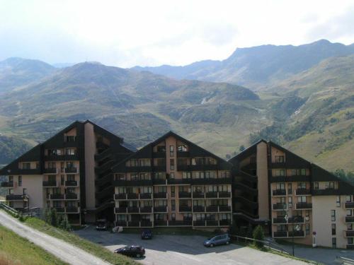 Studio charmant ski aux pieds Les Menuires - FR-1-452-91