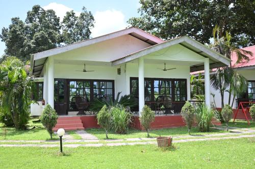Zahrada ubytování Kaziranga Golf Resort