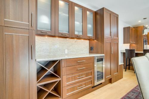 Photo de la galerie de l'établissement Furnished Patio Family-Friendly Cape Cod Home!, à Centerville