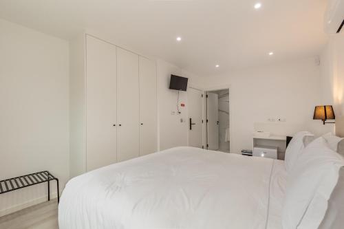 Katil atau katil-katil dalam bilik di Guest House J&C