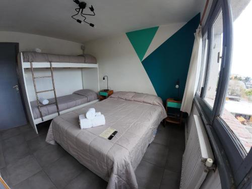 Postel nebo postele na pokoji v ubytování Temiscira Hostel