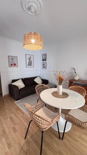 Apartamento El Carabinero WIFI AC FAMILIAS Y PAREJAS