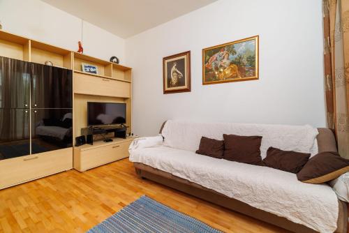 Apartments Zvonimir