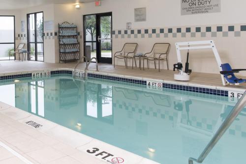 Courtyard by Marriott San Antonio North Stone Oak At Legacy Image