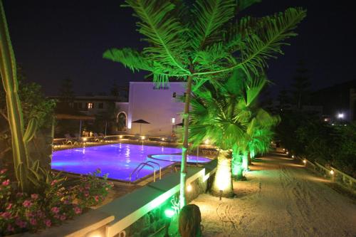 Bassein majutusasutuses Castro Hotel või selle lähedal