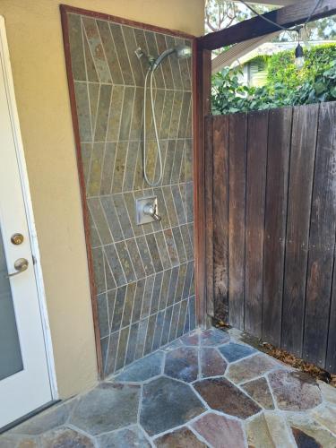 Westside Retreat w Yard, Grill, Hot Tub, Near Sofi Stadium, LAX, and the Beach photo 42