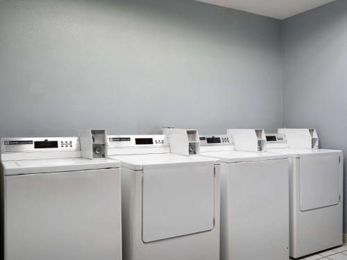 Φωτογραφία από το άλμπουμ του Baymont by Wyndham Indianapolis East σε Ιντιανάπολις