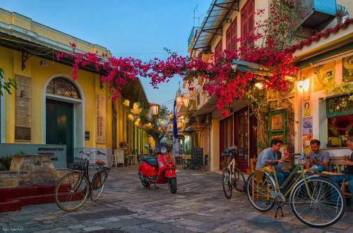 Uncover Kalamata's Hidden Gem - Cosy City Nest