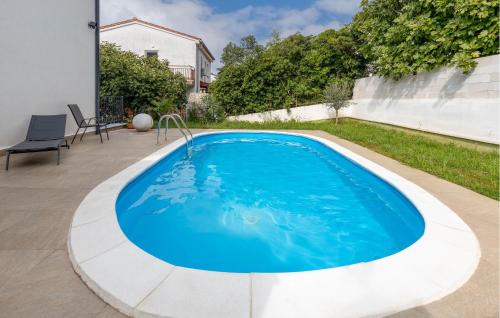 1 Bedroom Stunning Apartment In Dramalj