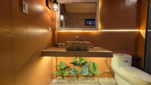 Ένα μπάνιο στο La Dolce Vita - Glamping at Karuna El Nido
