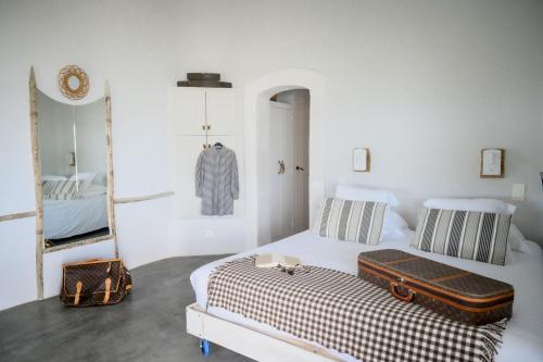 Postel nebo postele na pokoji v ubytování Lodge Sainte Helene Adult only