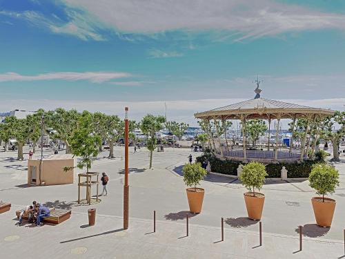 Studio coeur de Cannes 318L