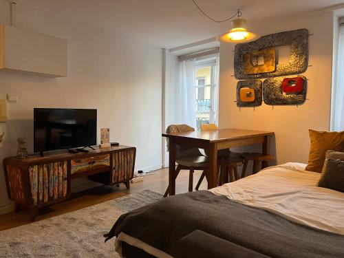 Charming Apartment at Graça