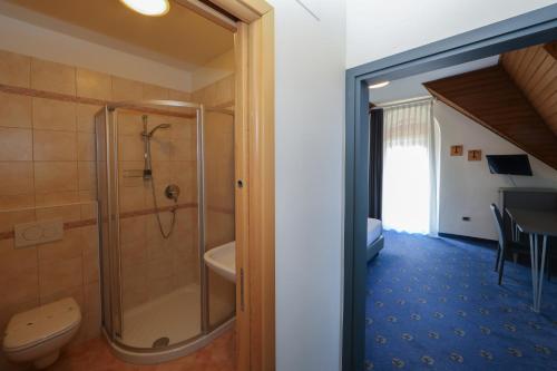 Ένα μπάνιο στο Hotel Regina del Bosco