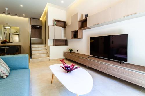 Kalamata Gem Retreats Hidden In the City Center