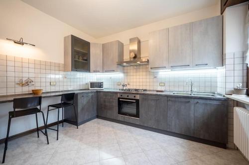 Η κουζίνα ή μικρή κουζίνα στο Nature and Comfort-Mountain-View House in Recoaro
