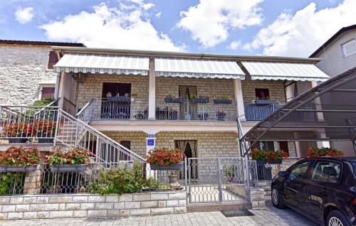 Ferienwohnung in Murine mit Großer Terrasse