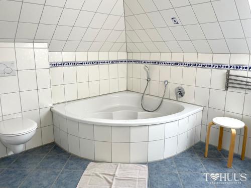 Vannituba majutusasutuses Villa Seestern