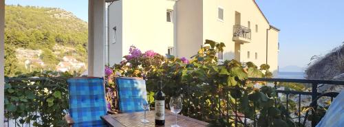 Bazén v ubytování Apartments Marino nebo v jeho okolí