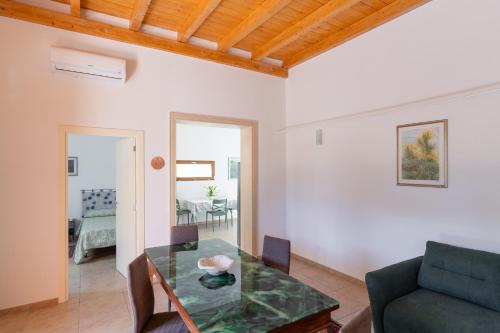 Ruang duduk di Casa Appia Antica