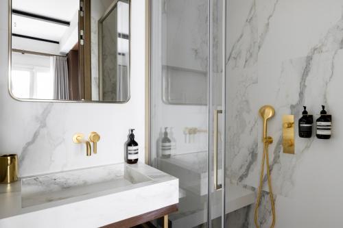 HIGHSTAY - Luxury Serviced Apartments - North Marais 2 photo 40