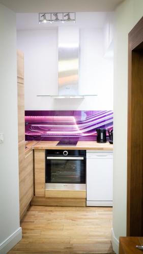 Dapur atau dapur kecil di Suit'Home Jacobins