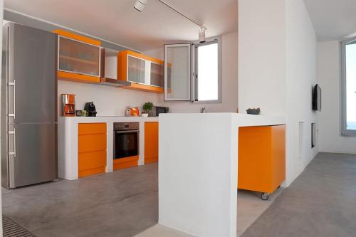Gambar di galeri bagi Luxury villa-The Edge di Sarakíniko