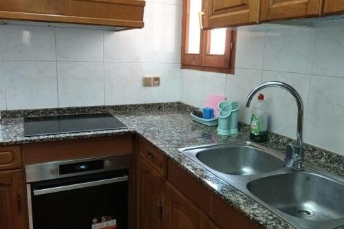 Kuchyň nebo kuchyňský kout v ubytování Finca Marina Turismo Rural