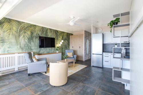 Beach Front Studio - Western Cannes