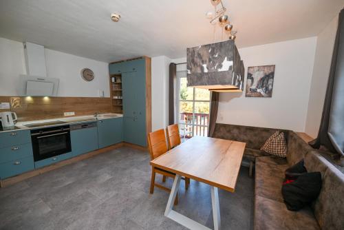 Kuchyň nebo kuchyňský kout v ubytování Kitz Residenz Twelve by All in One Apartments