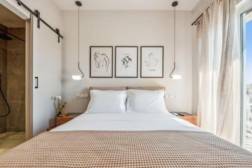 Three-Bedroom Elegant City Living