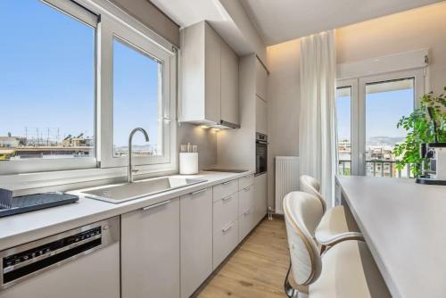 Three-Bedroom Elegant City Living
