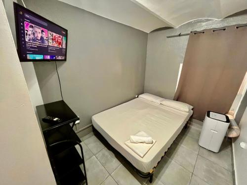 BE3 Apartamento nuevo! Cocina y baño privado! A 2`metro Sants