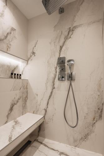 HIGHSTAY - Luxury Serviced Apartments - Rue de Rivoli photo 38