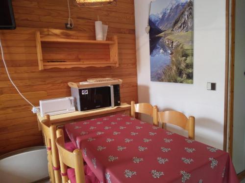 Studio fonctionnel 4 pers - Proche pistes et commerces - Animaux admis - Parking inclus