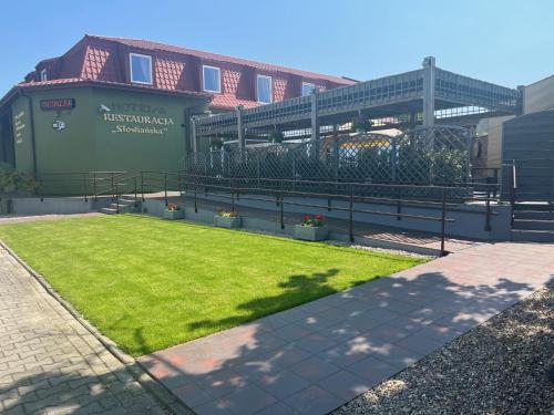 Pokoje gościnne Słowiańska Słońsk (restauracja)