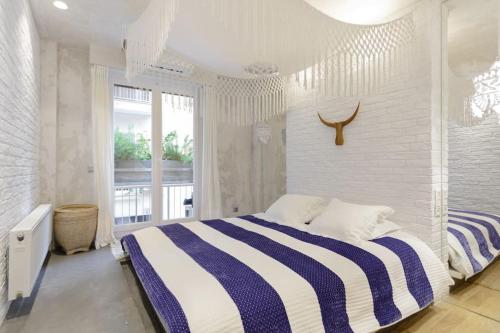 Stylish, Quiet & Relaxing, a Hidden Gem near the Acropolis
