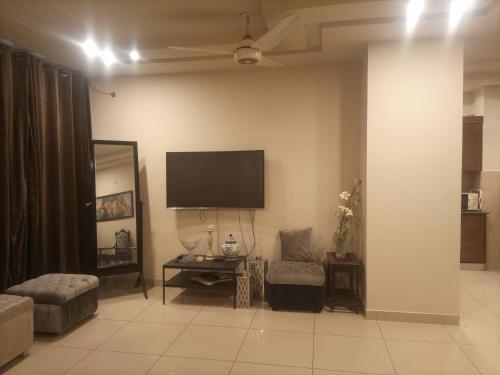 Apartment 213