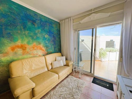 Seaview Penthouse Apartment