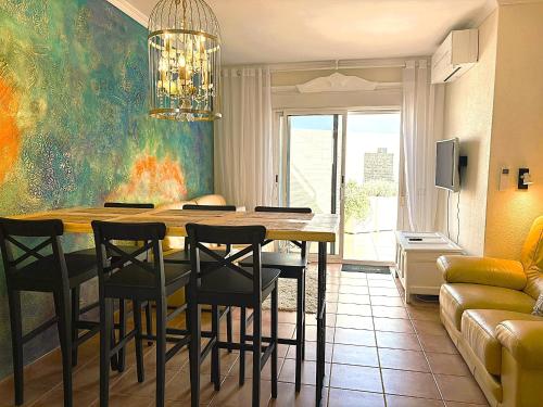Seaview Penthouse Apartment
