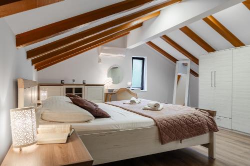 Apartment Four Seasons