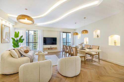Daniels 2BR at Rimal JBR with Marina View